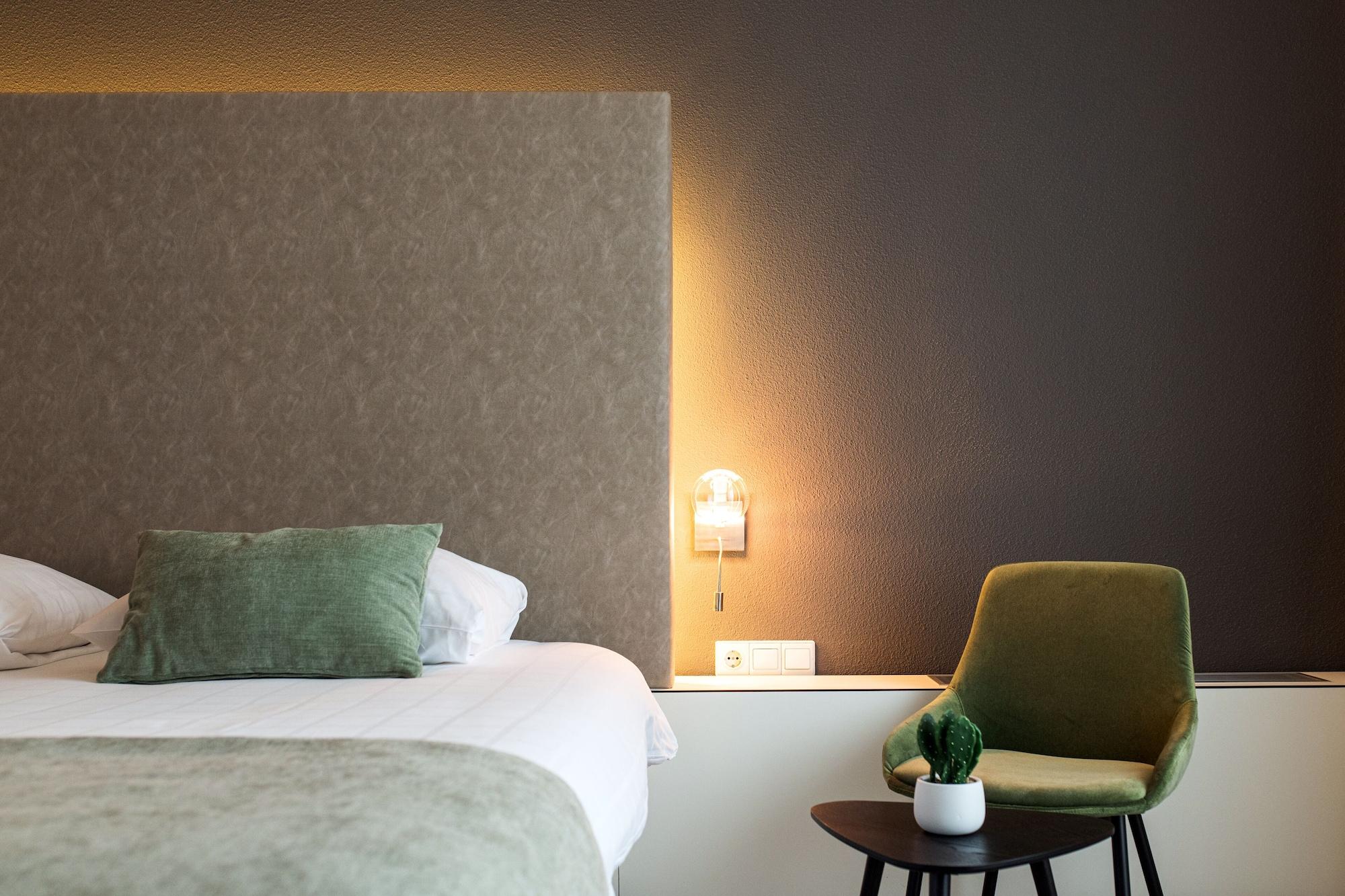 Select Hotel 4*