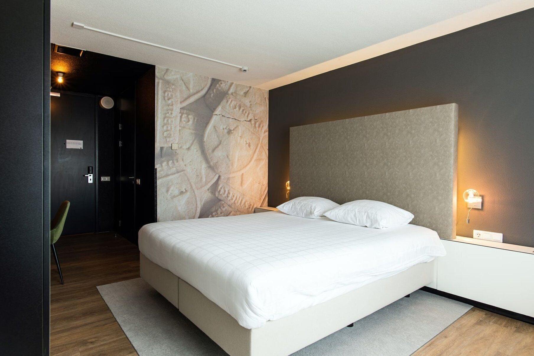 Select 4* Maastricht