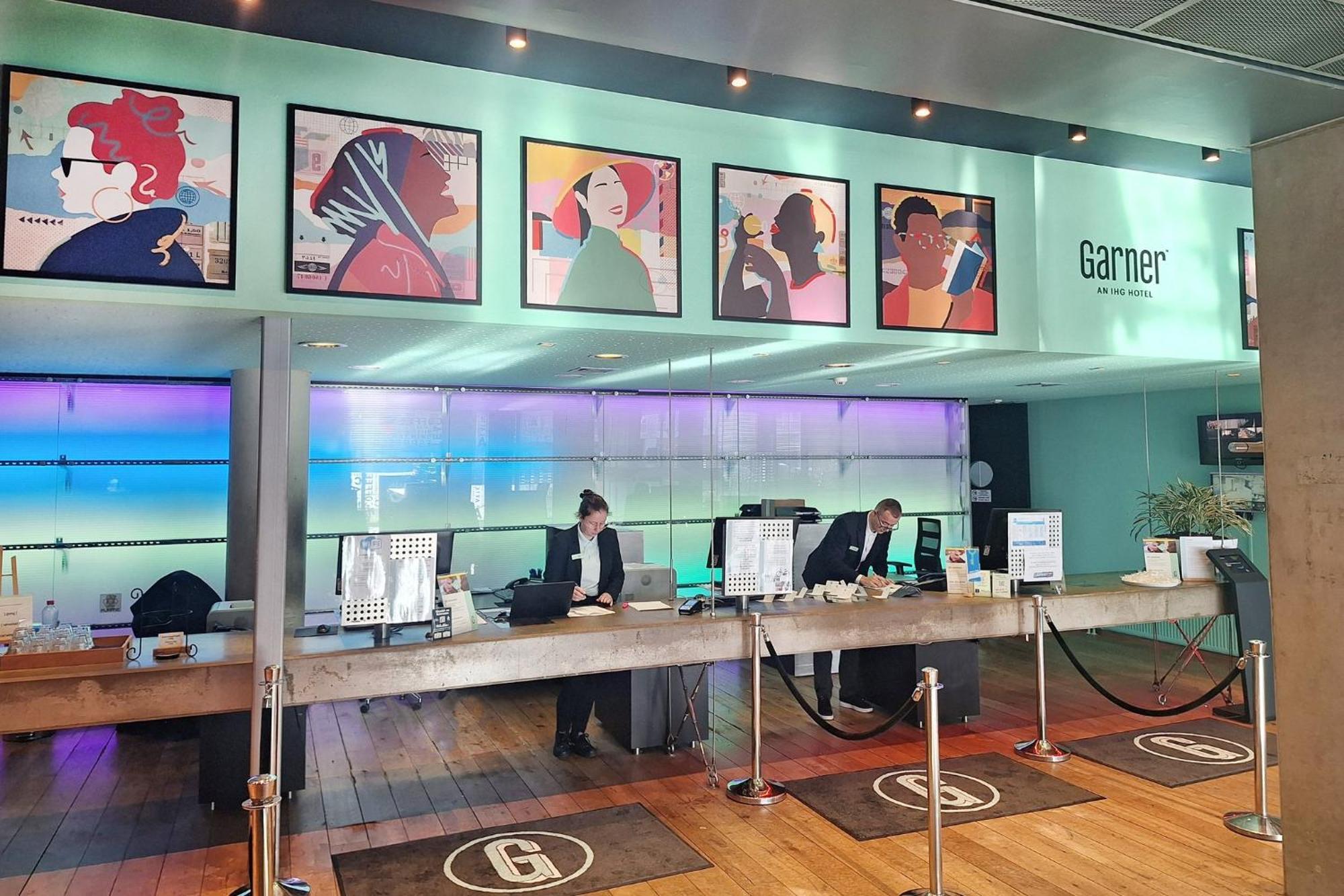 Hotel Select